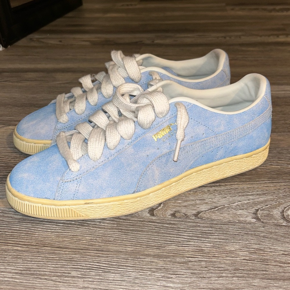 Pumas Size 10